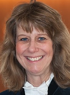 Brigitte Wielage, buitengewoon ambtenaar burgerlijke stand