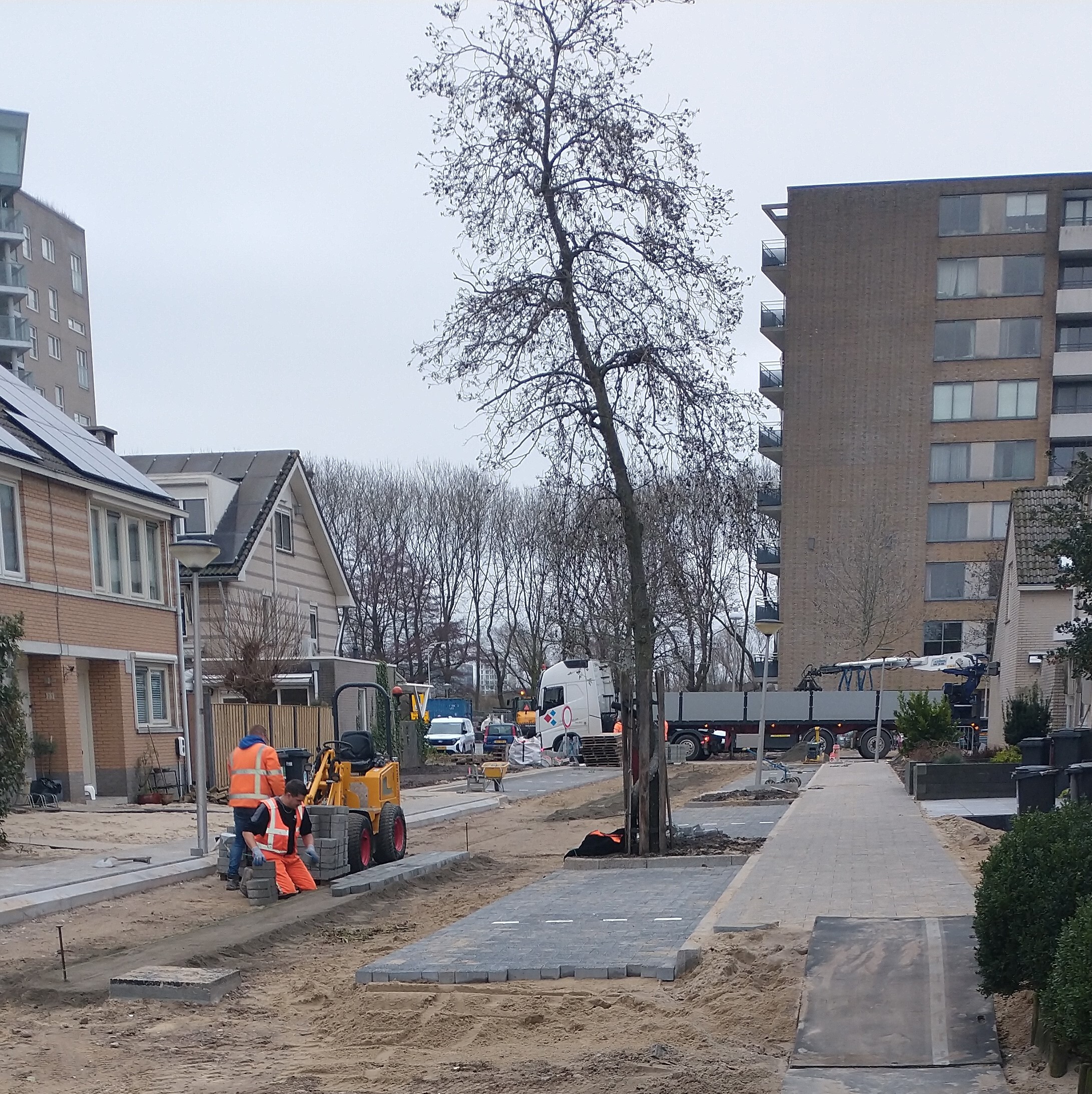 Werk aan de Boeier in het Scheepskwartier 
