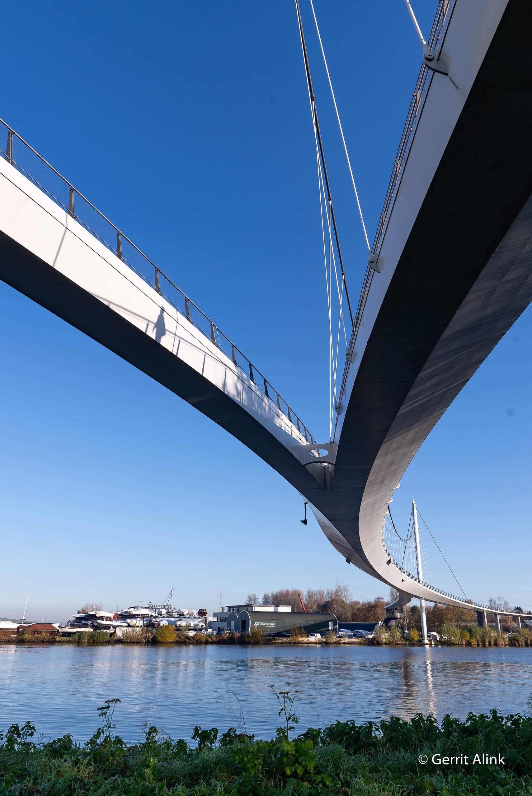 Brug naar Diemen